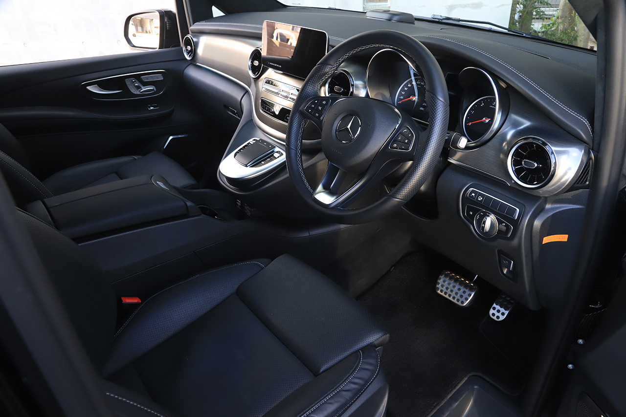 2022 Mercedes-Benz V CLASS 