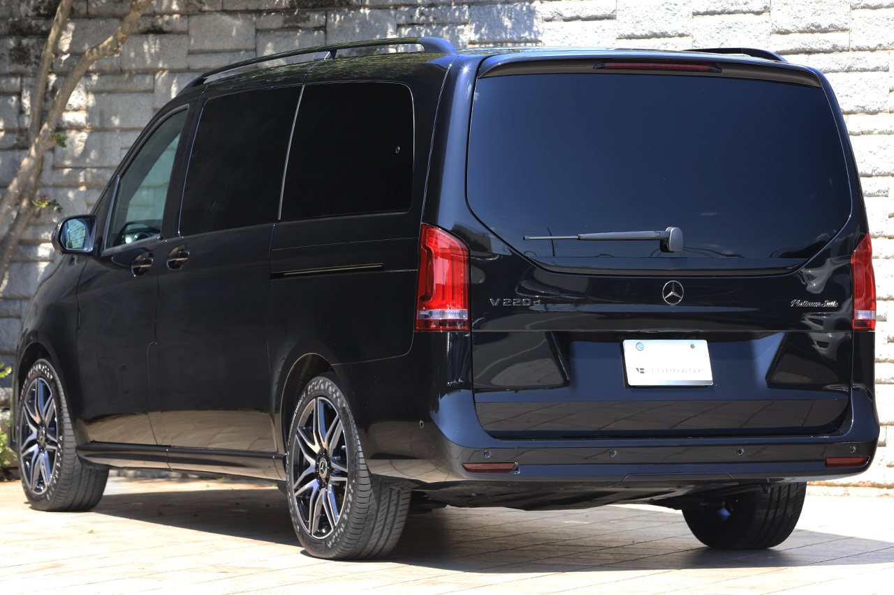 2022 Mercedes-Benz V CLASS 