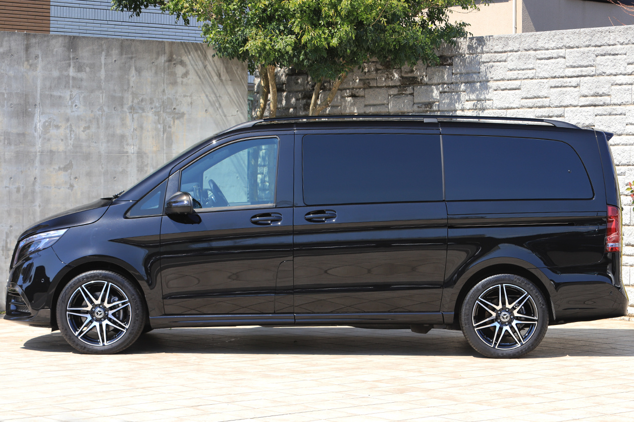 2022 Mercedes-Benz V CLASS 
