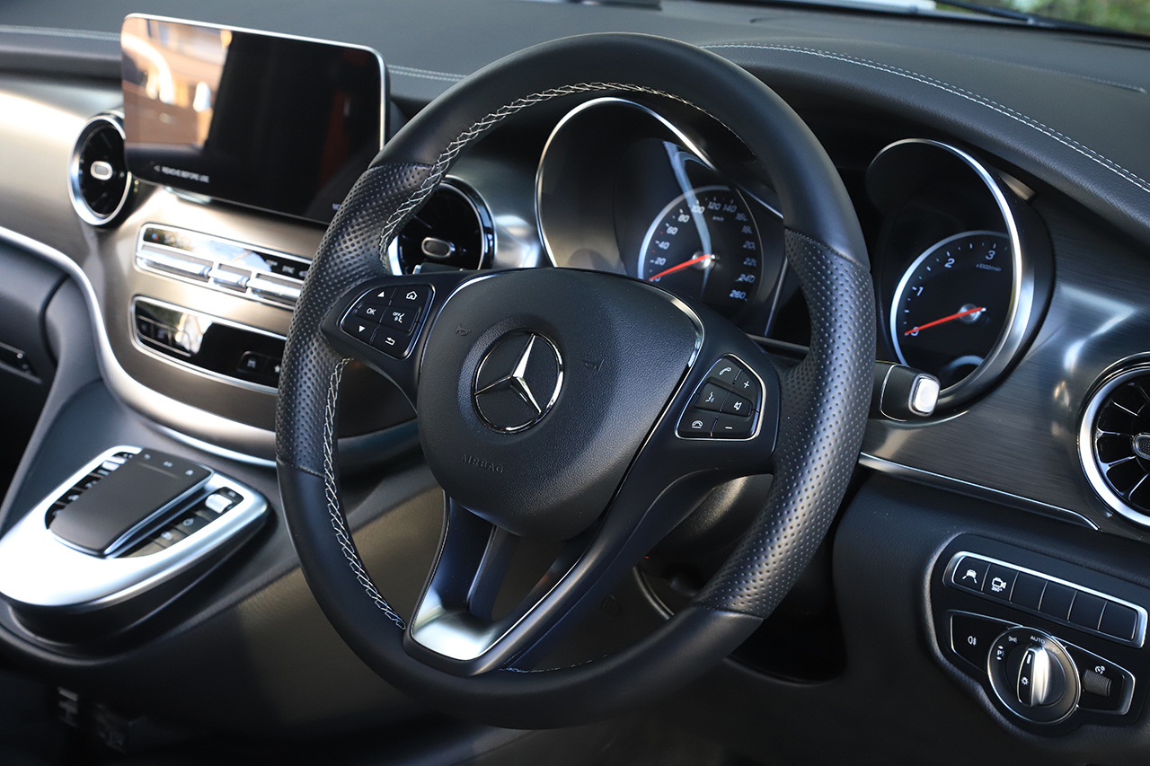 2022 Mercedes-Benz V CLASS 