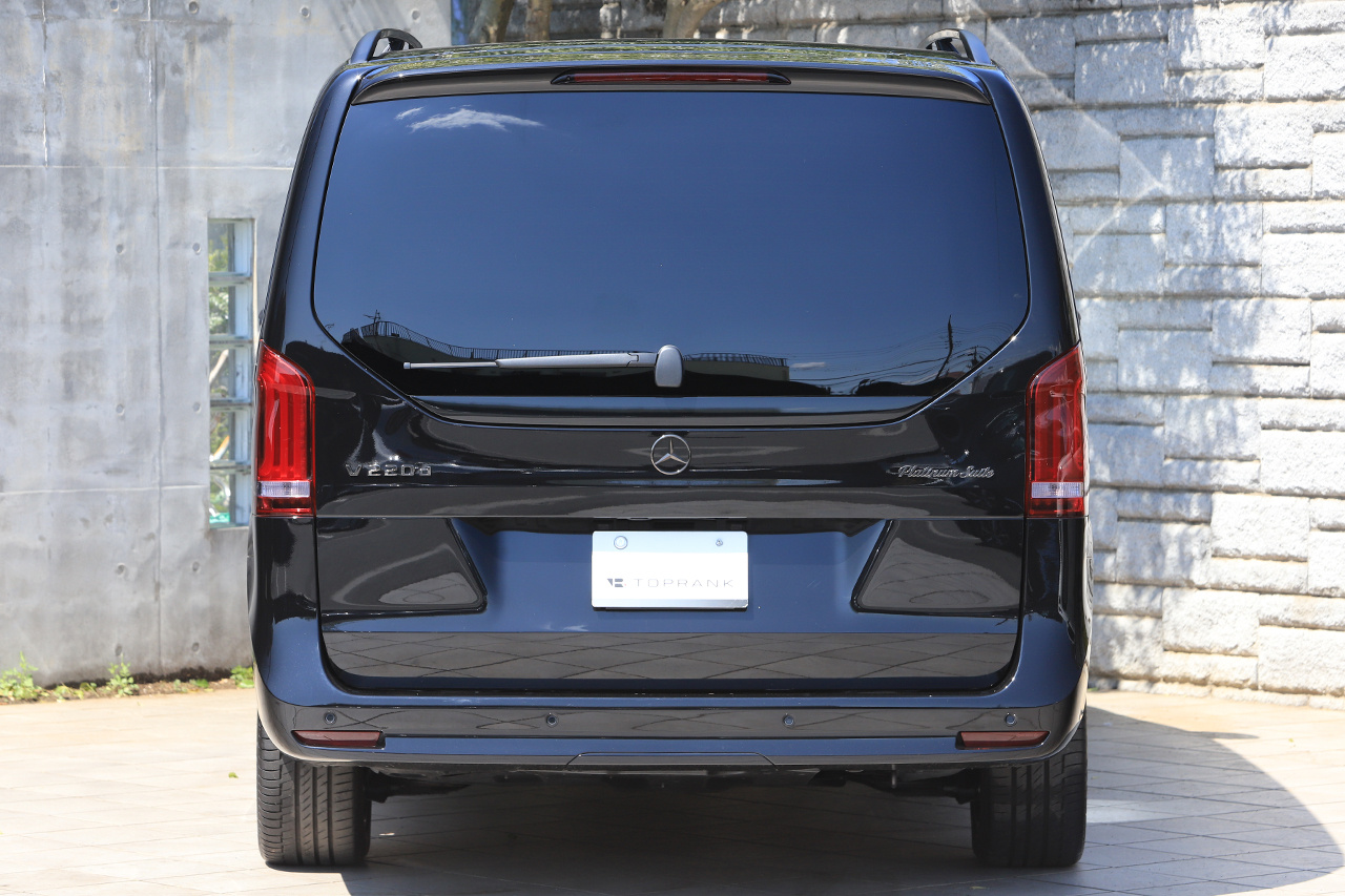 2022 Mercedes-Benz V CLASS 