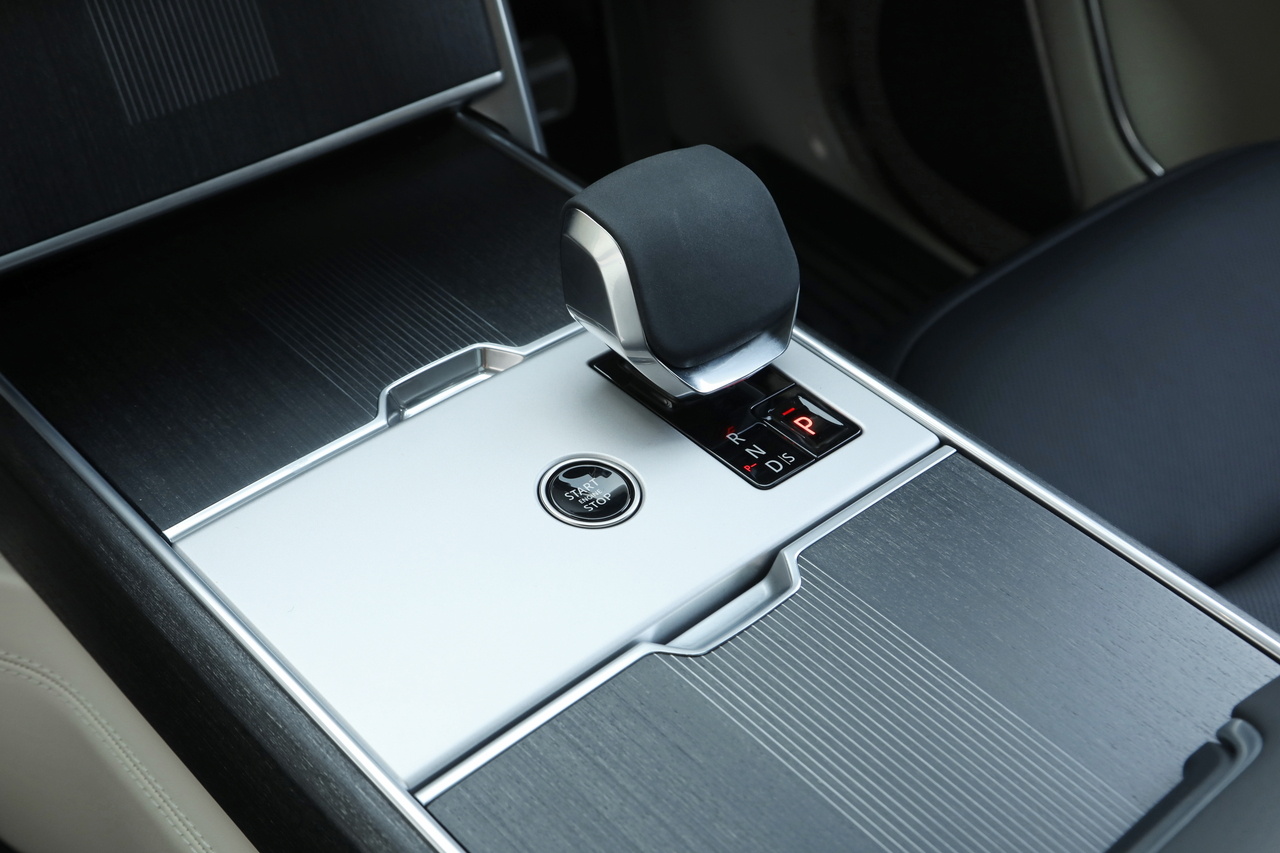 2024 Land Rover RANGE ROVER null