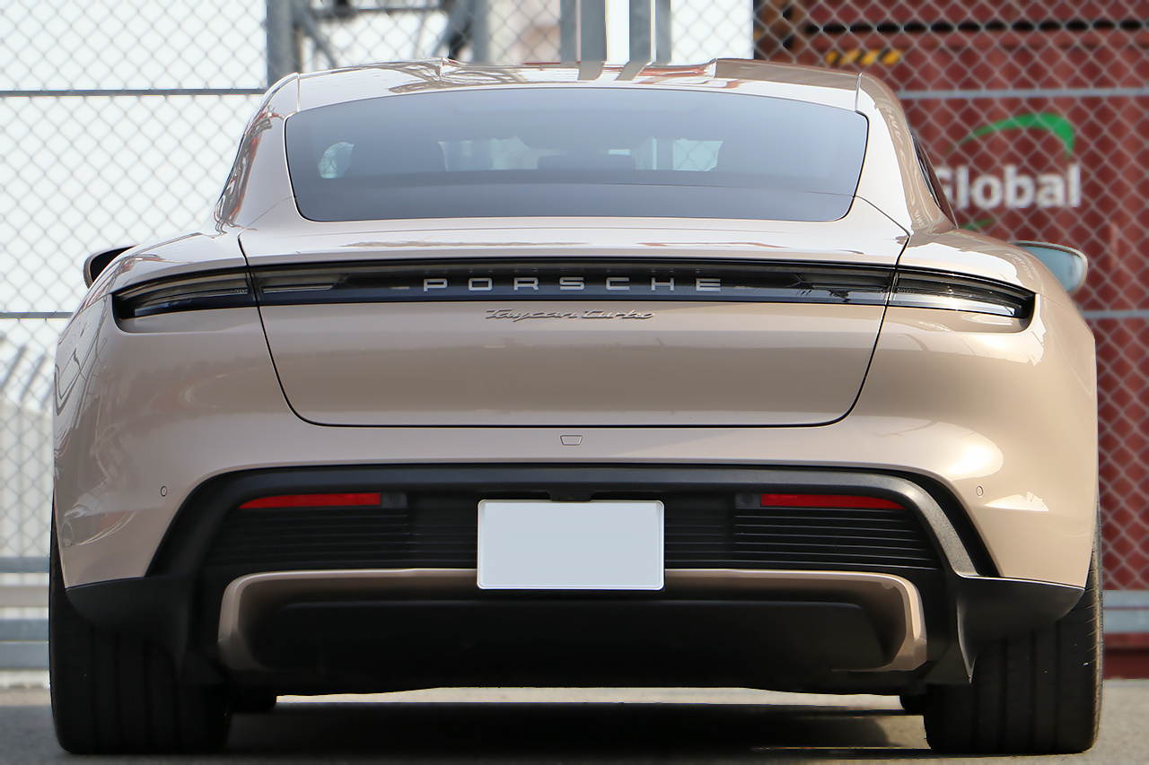 2020 Porsche Taycan null