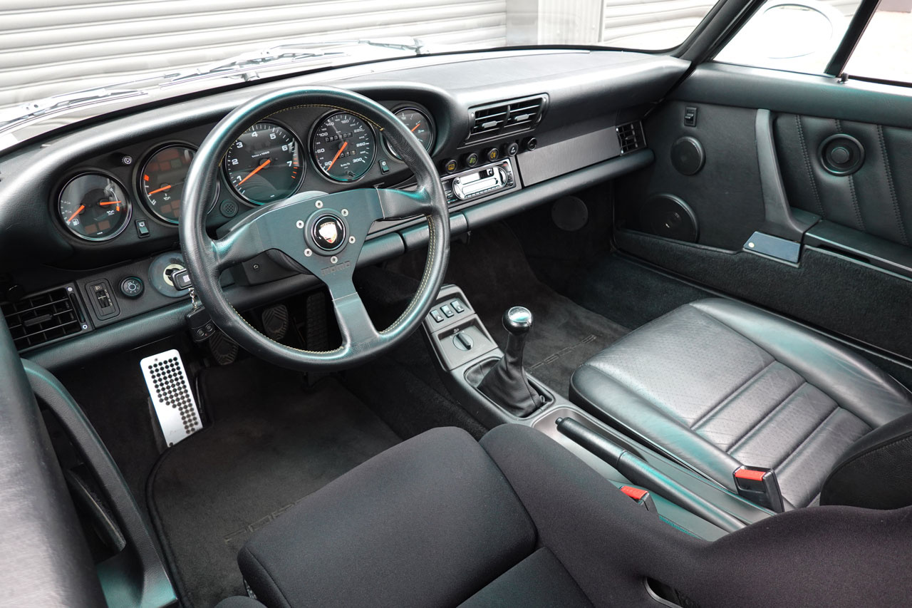 1991 Porsche 911 Porsche 964 911 Carrera 2, Recaro Full Bucket Seat, Aftermarket Carrera Cup Style Wheels