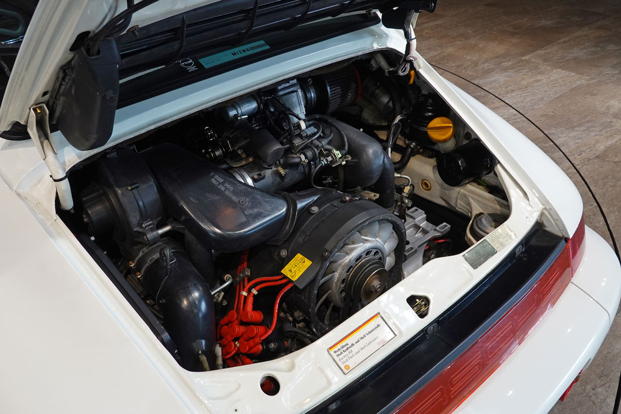 1991 Porsche 911 Porsche 964 911 Carrera 2, Recaro Full Bucket Seat, Aftermarket Carrera Cup Style Wheels