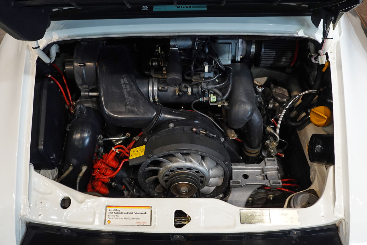 1991 Porsche 911 Porsche 964 911 Carrera 2, Recaro Full Bucket Seat, Aftermarket Carrera Cup Style Wheels