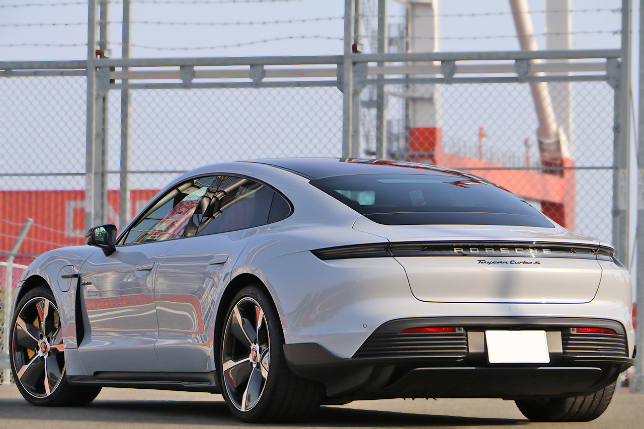 2020 Porsche Taycan null