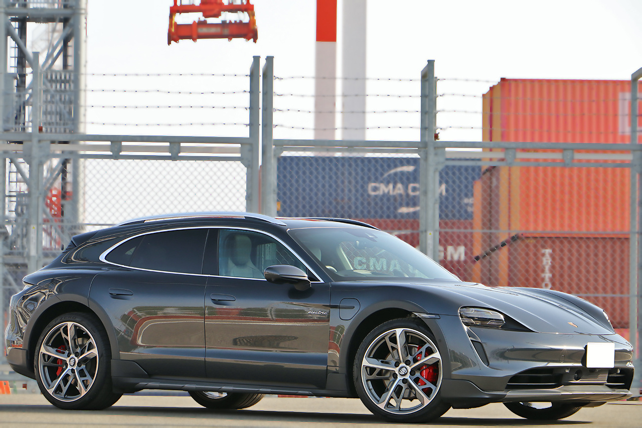 2023 Porsche Taycan null