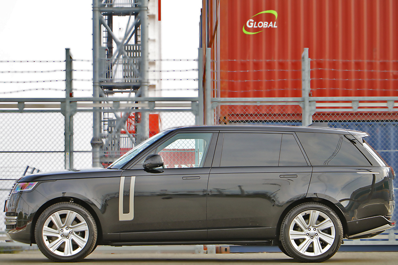 2024 Land Rover RANGE ROVER 