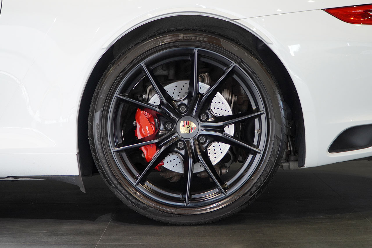 2017 Porsche 911 null