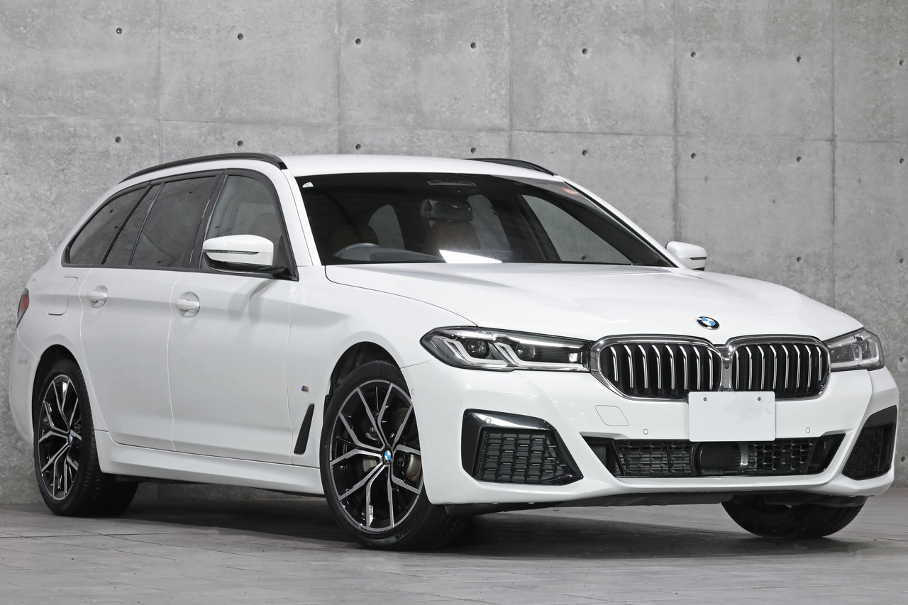 2021 BMW 5 SERIES null