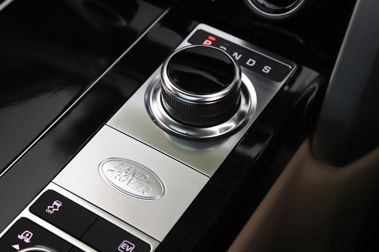 2020 Land Rover RANGE ROVER 