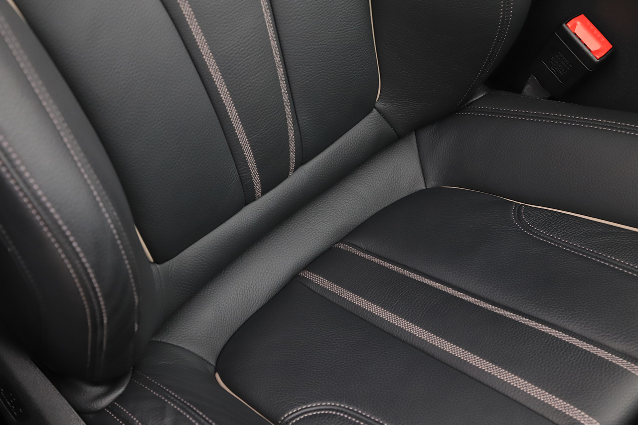 2023 BMW 5 SERIES null