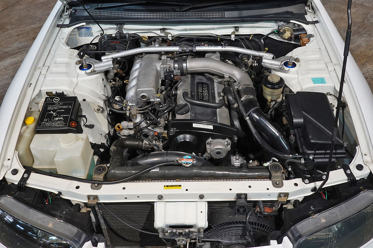 1996 Nissan SKYLINE COUPE ECR33 R33 Skyline GTS25t Type M, Aftermarket 17 Inch Wheels, KTS Height Adjustable Coilovers