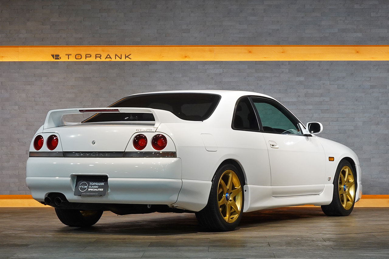 1996 Nissan SKYLINE COUPE ECR33 R33 Skyline GTS25t Type M, Aftermarket 17 Inch Wheels, KTS Height Adjustable Coilovers