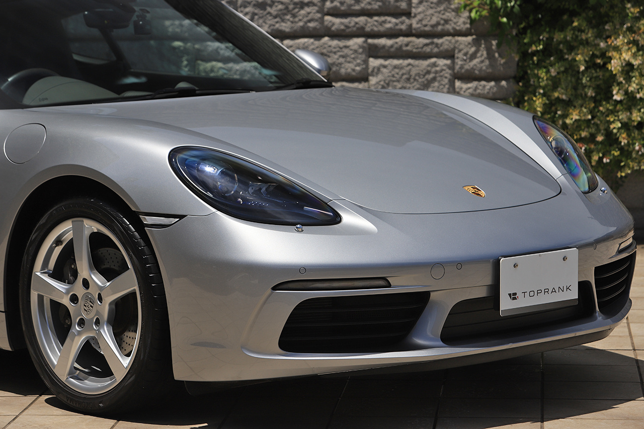 2018 Porsche 718 CAYMAN 