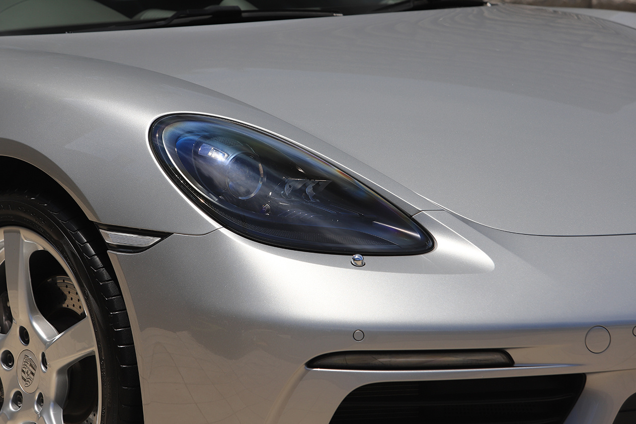 2018 Porsche 718 CAYMAN 