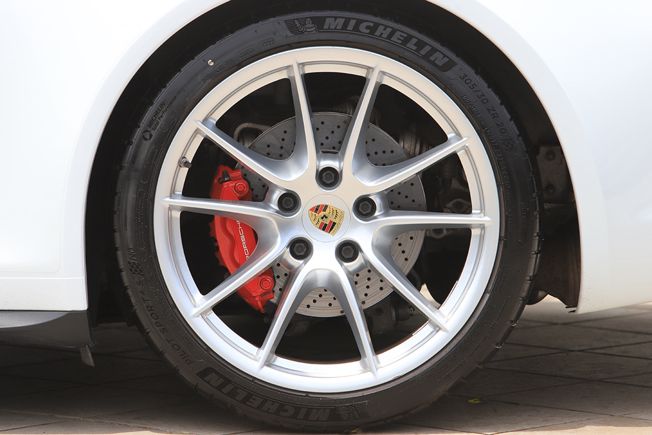 2016 Porsche 911 null