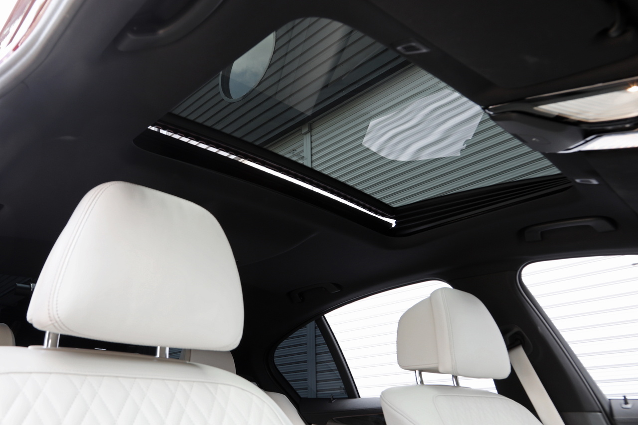 2022 BMW 5 SERIES null