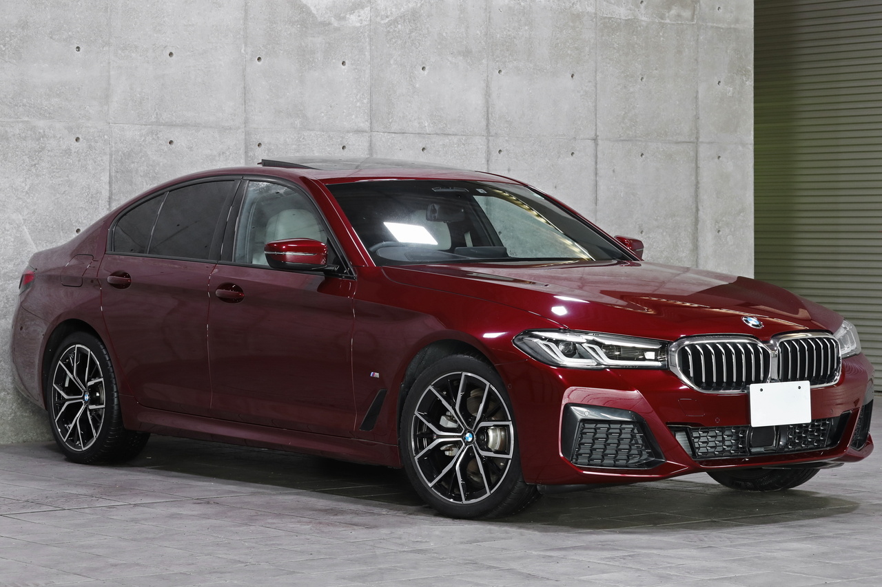 2022 BMW 5 SERIES null