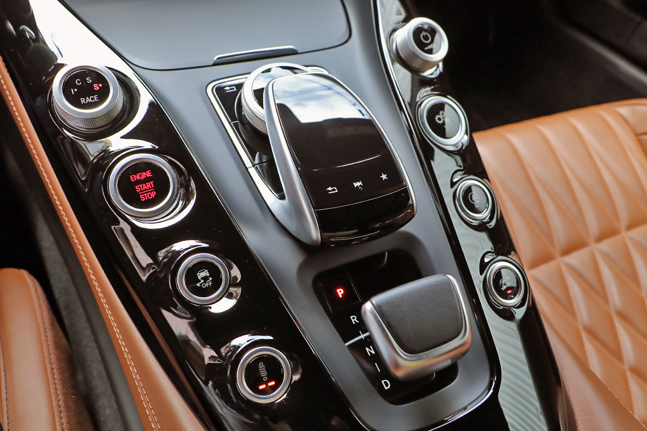 2018 Mercedes-AMG GT null