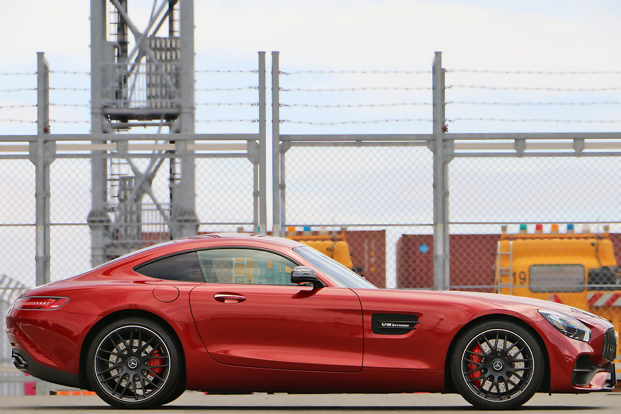 2018 Mercedes-AMG GT null