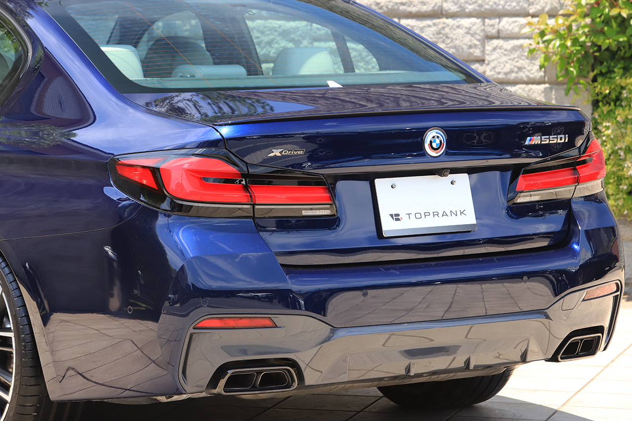 2022 BMW 5 SERIES 