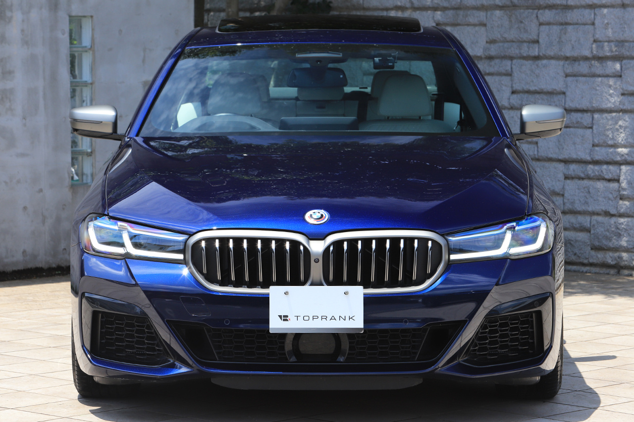 2022 BMW 5 SERIES 