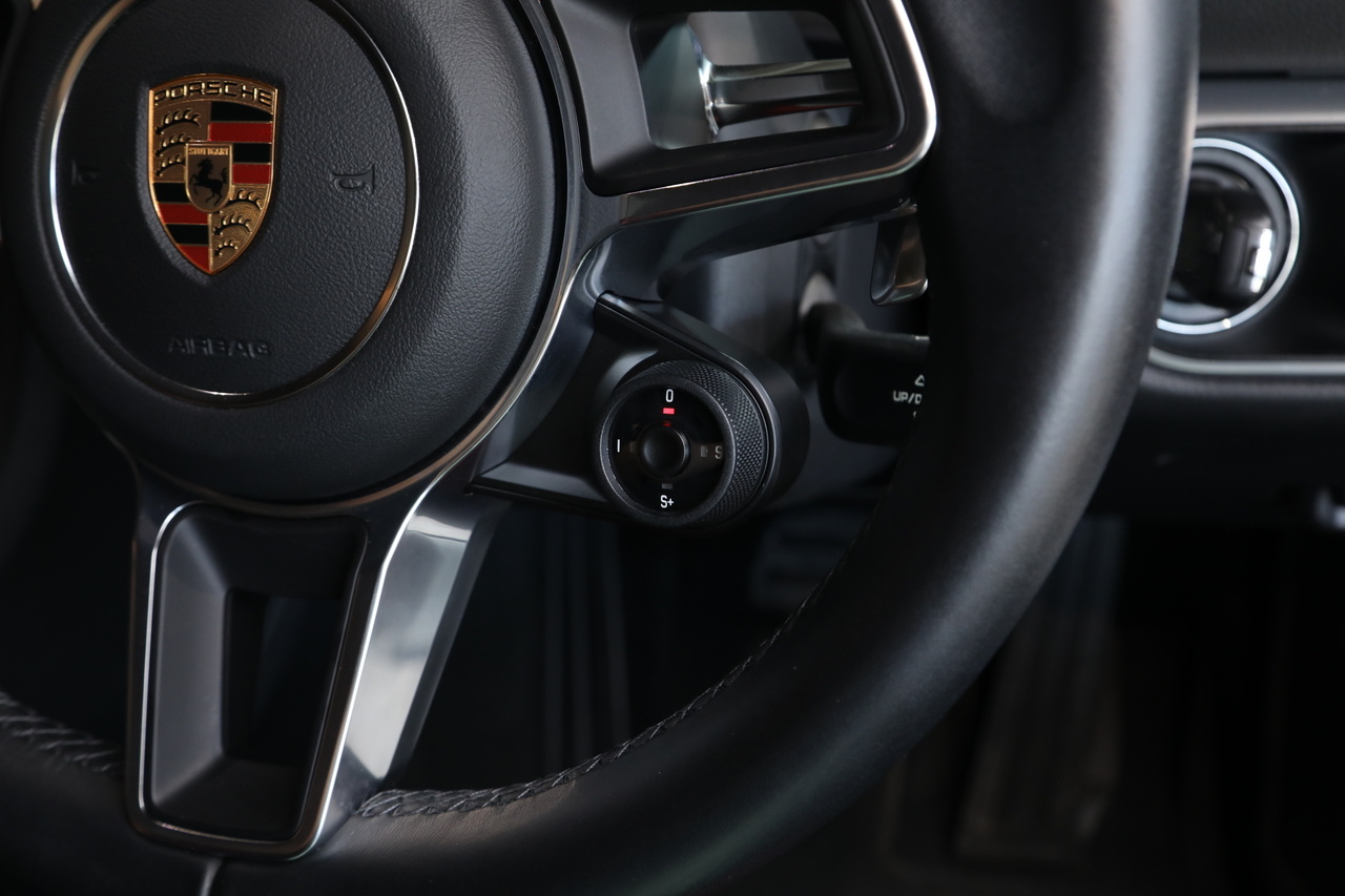 2017 Porsche 718 CAYMAN null