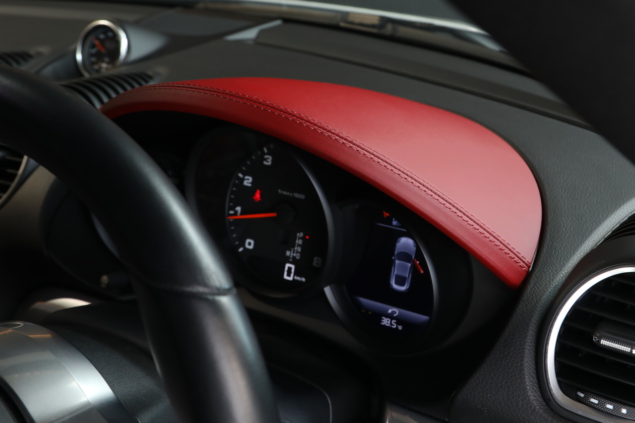 2017 Porsche 718 CAYMAN null