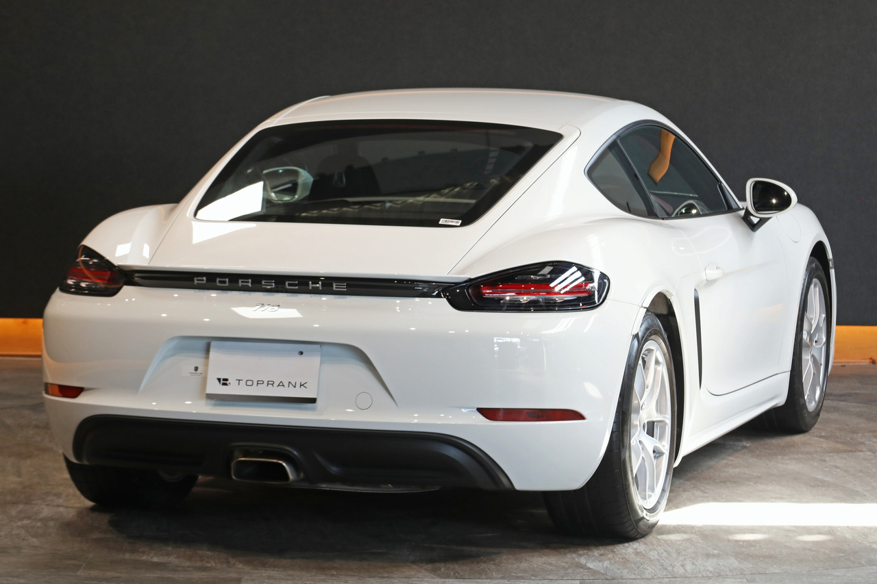 2017 Porsche 718 CAYMAN null