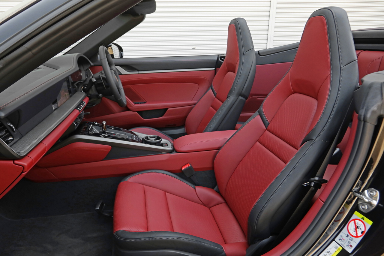 2025 Porsche 911 null