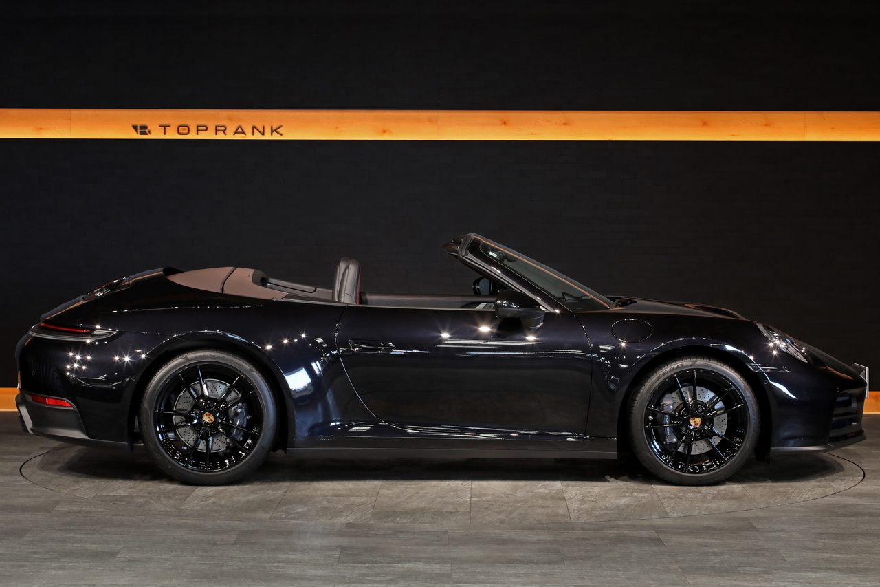 2025 Porsche 911 null