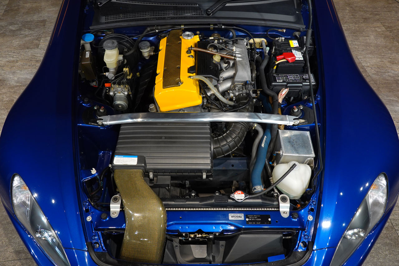 2001 Honda S2000 AP1 S2000, Spoon Monocoque Front Calipers, Spoon SHOWA Coilovers, Desmond 16 Inch Wheels