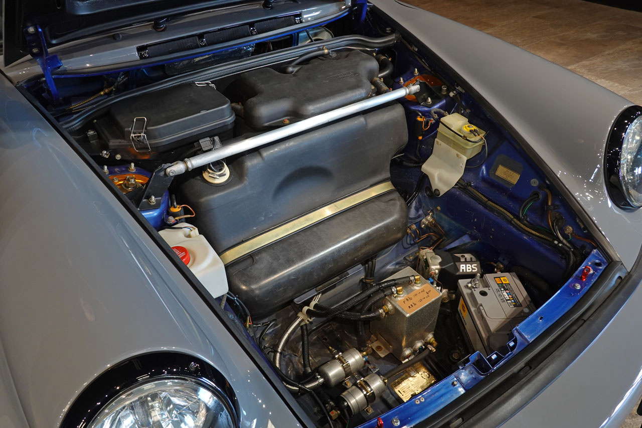 1991 Porsche 911 Porsche 964 911 Carrera 2, RWB Wide Body Kit, Custom One-Off Muffler, Custom Roll Cage