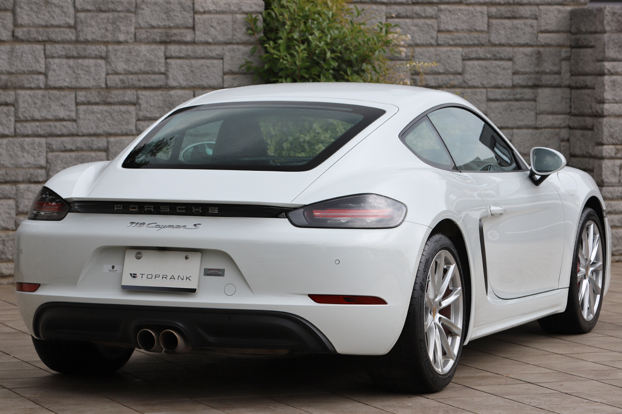 2018 Porsche 718 CAYMAN 