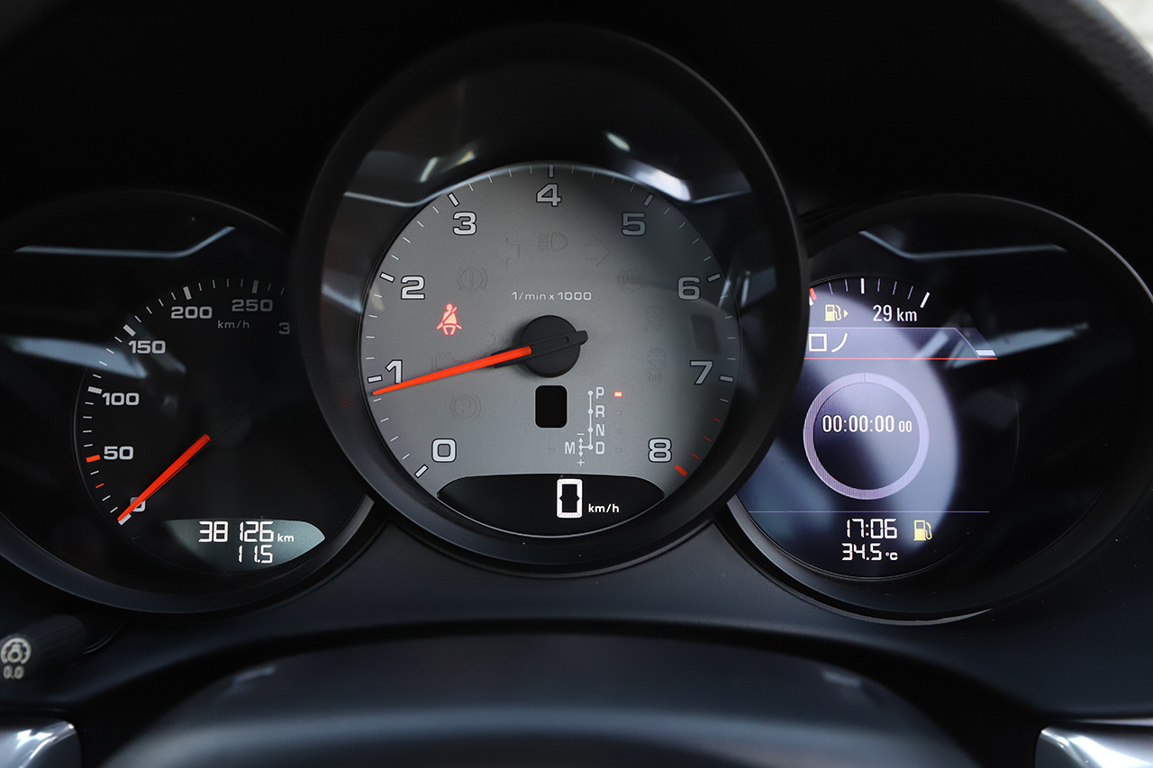2018 Porsche 718 CAYMAN 