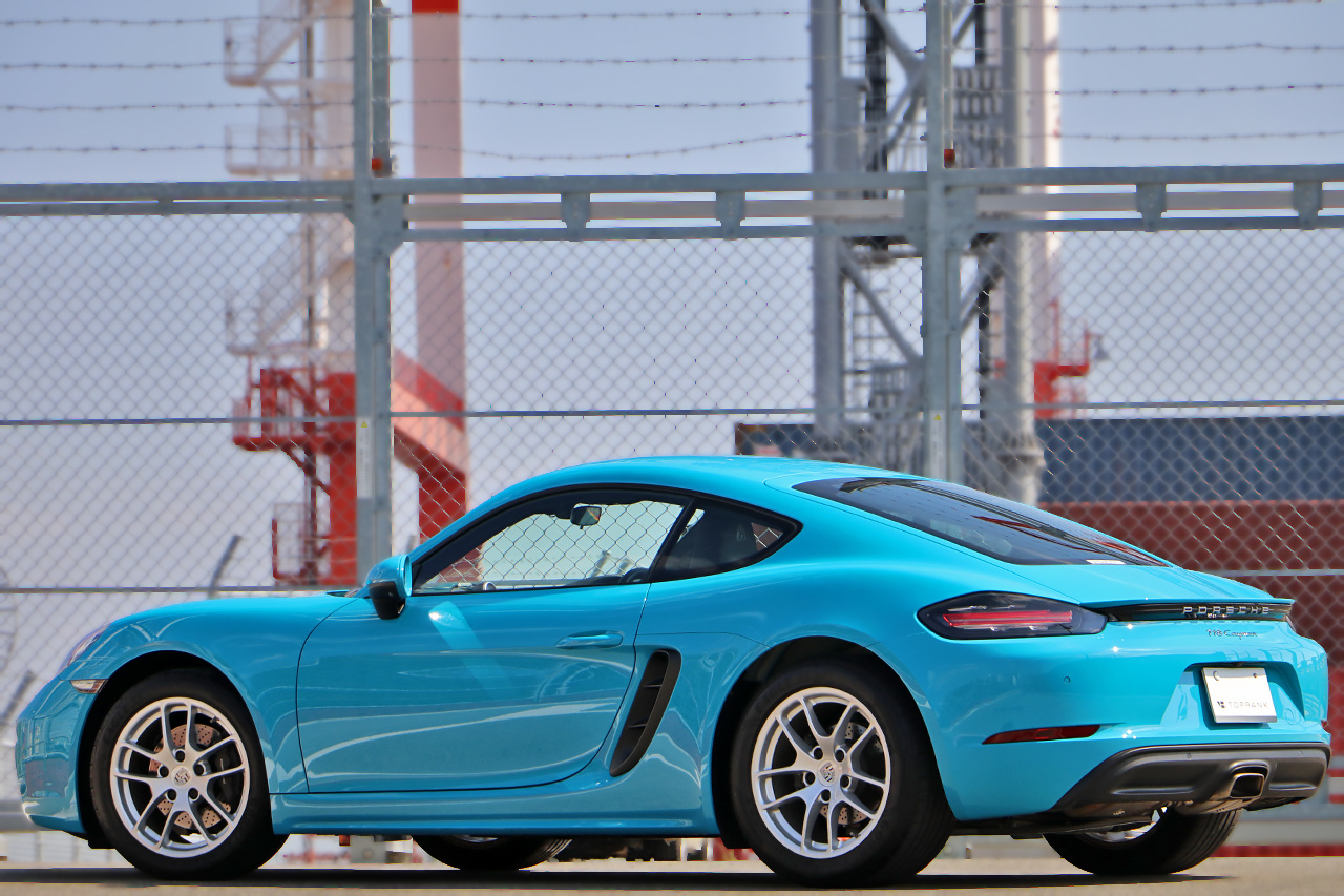 2018 Porsche 718 CAYMAN 