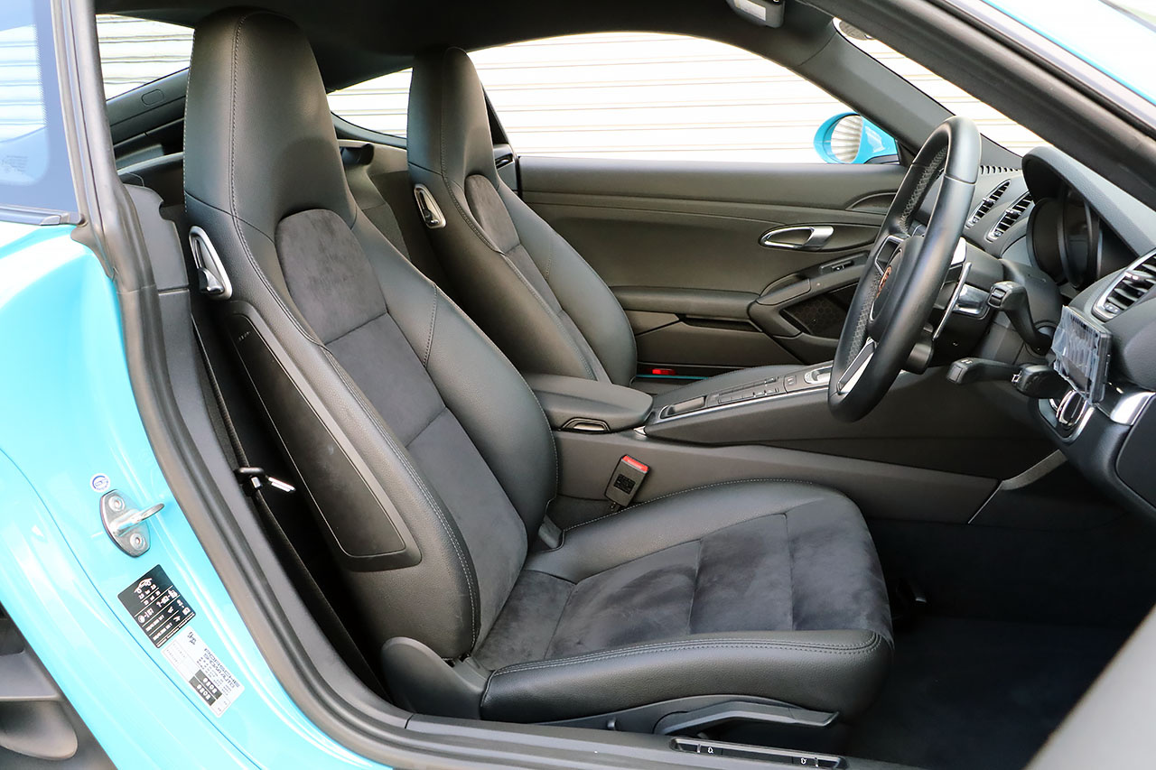 2018 Porsche 718 CAYMAN 