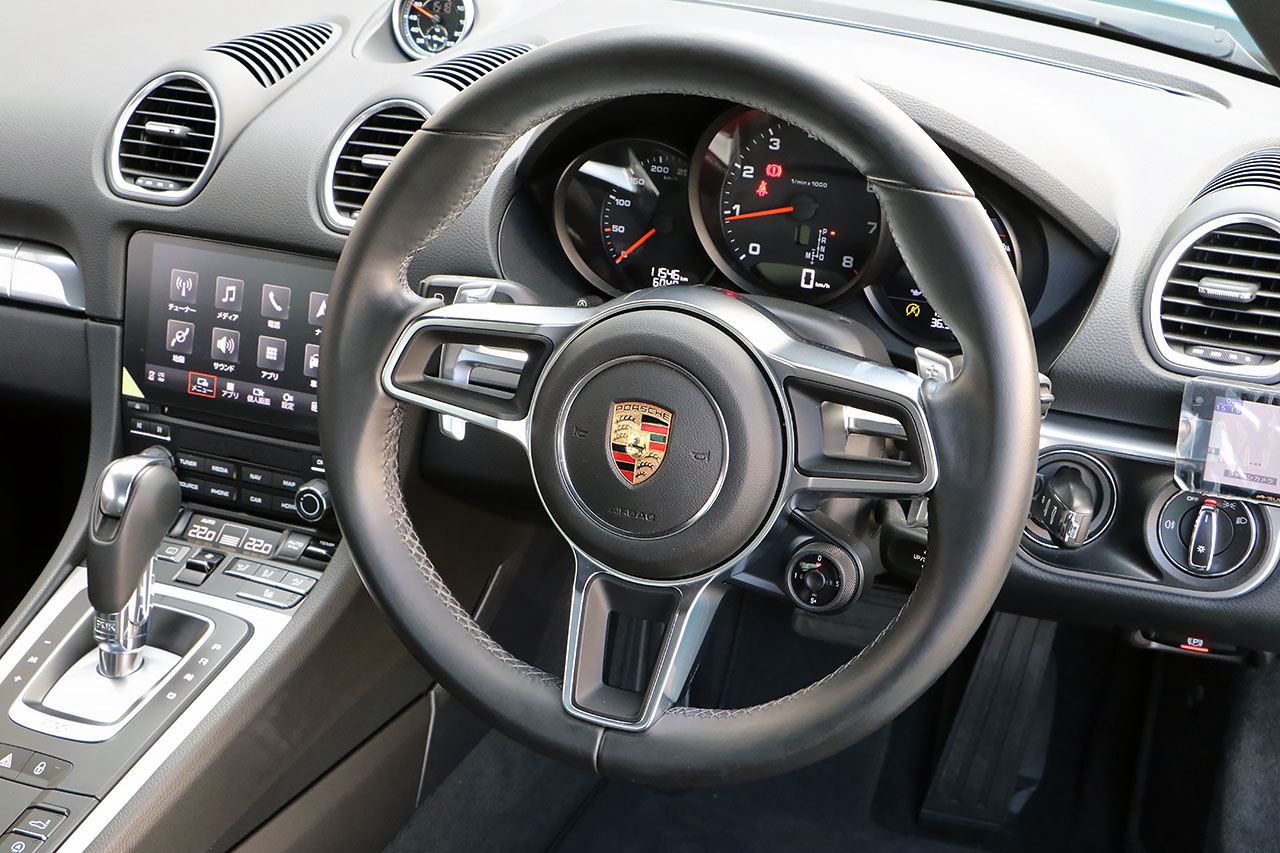2018 Porsche 718 CAYMAN 