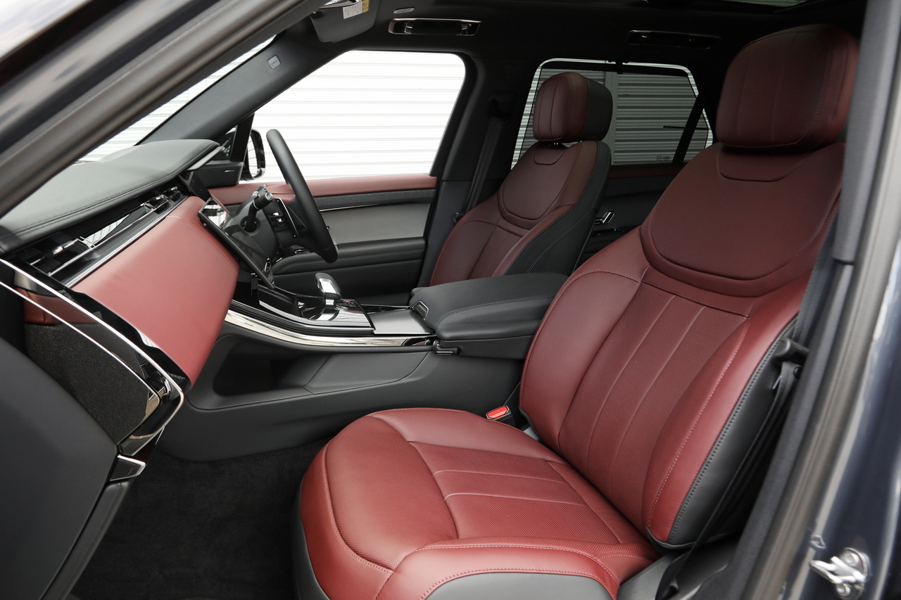 2025 Land Rover RANGE ROVER SPORT null