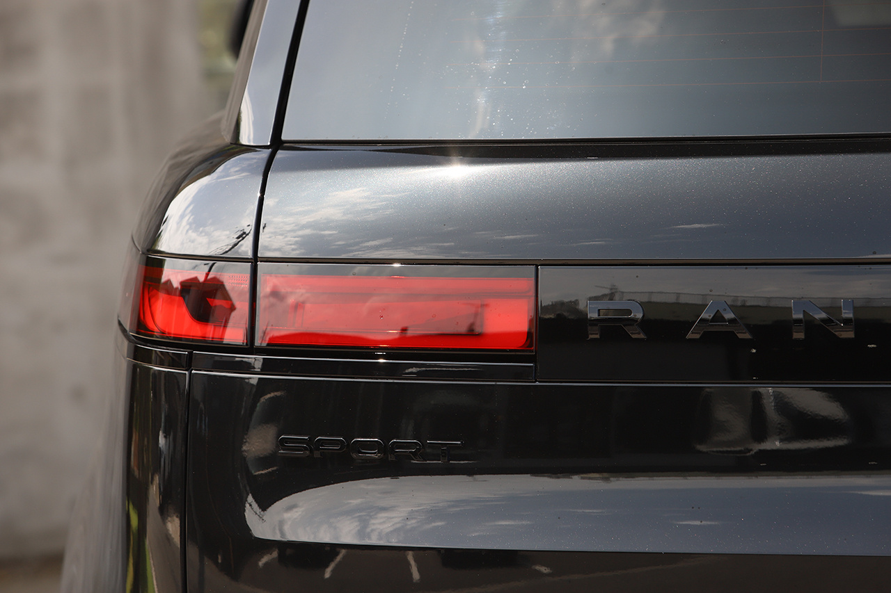 2024 Land Rover RANGE ROVER SPORT null