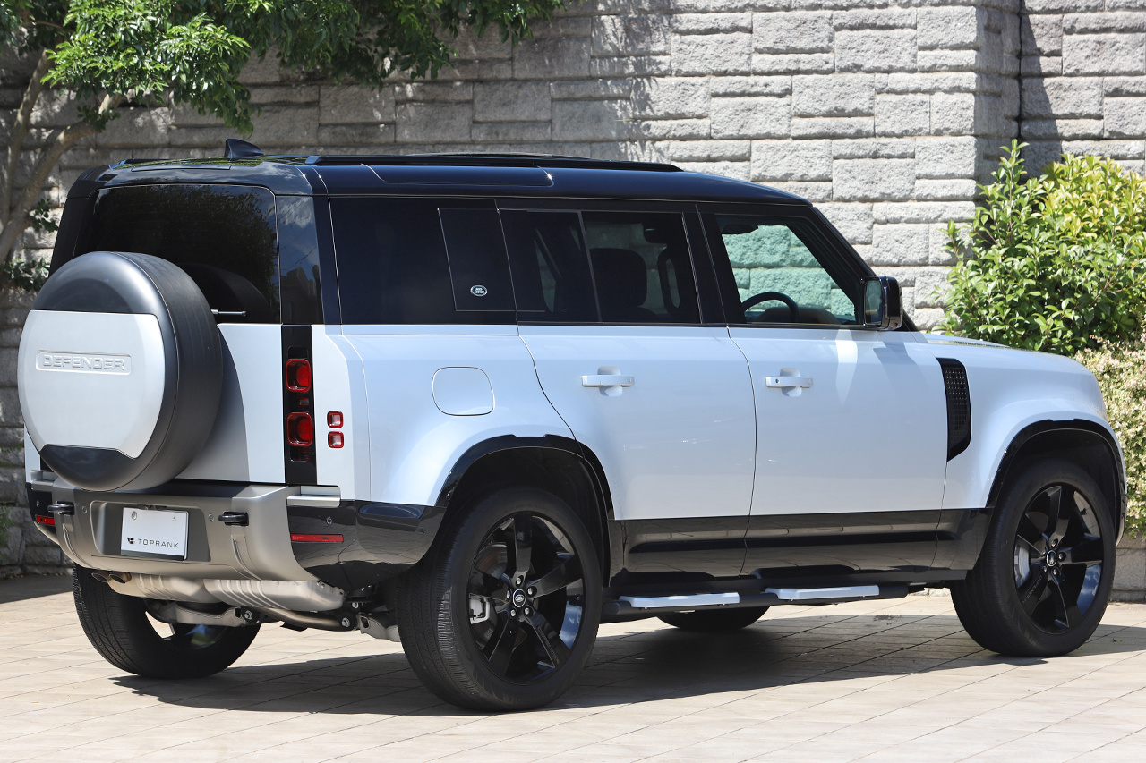 2024 Land Rover DEFENDER 