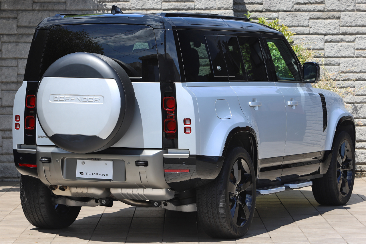 2024 Land Rover DEFENDER 