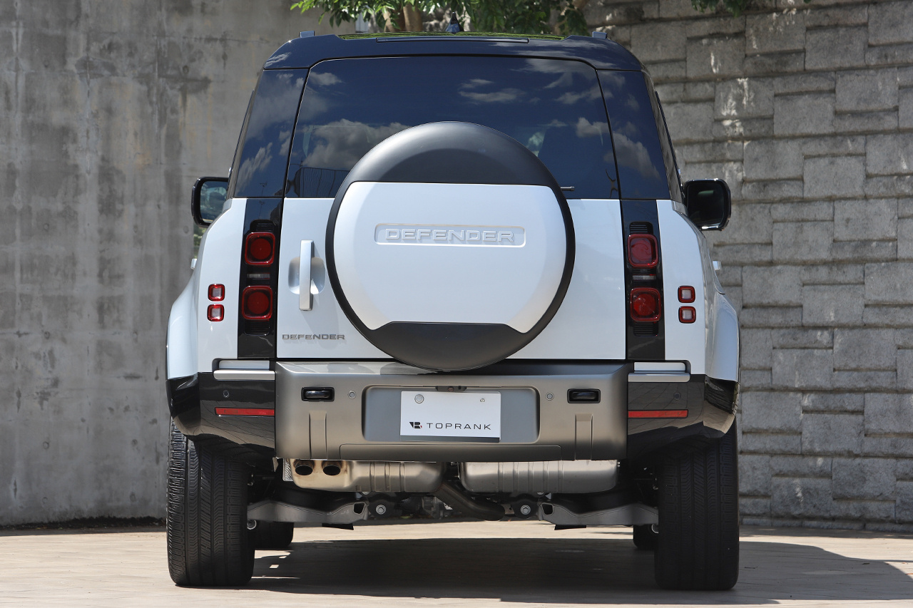 2024 Land Rover DEFENDER 