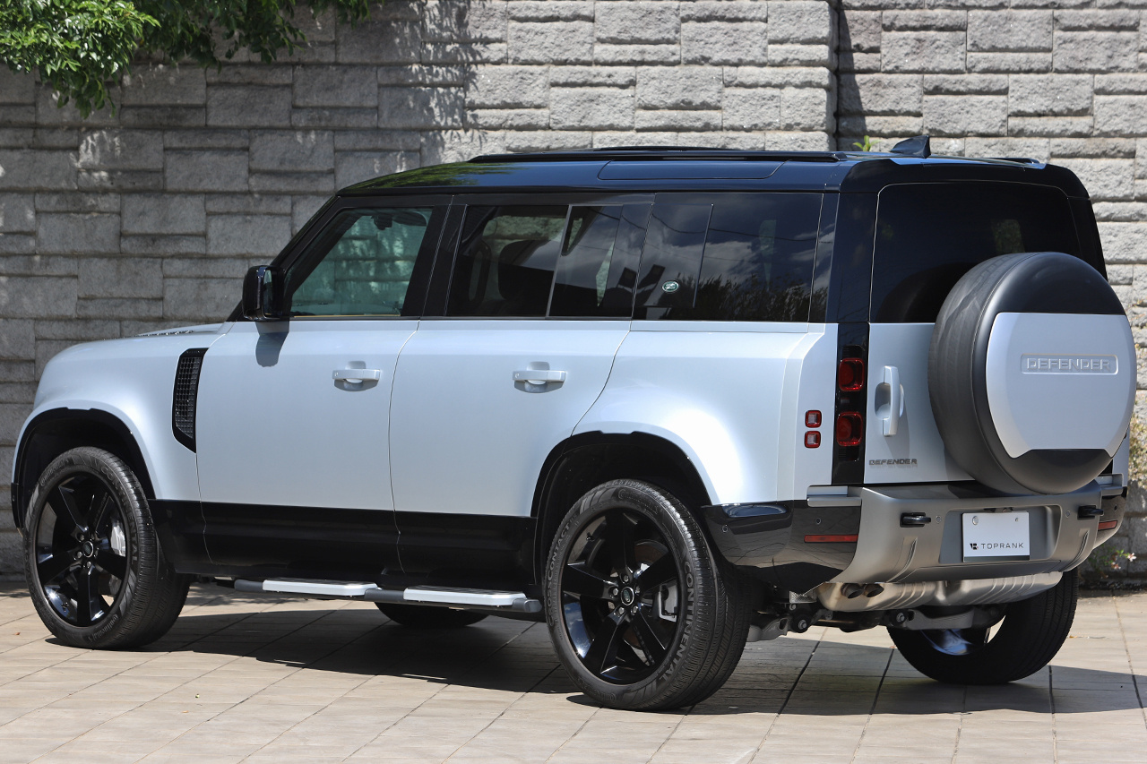 2024 Land Rover DEFENDER 