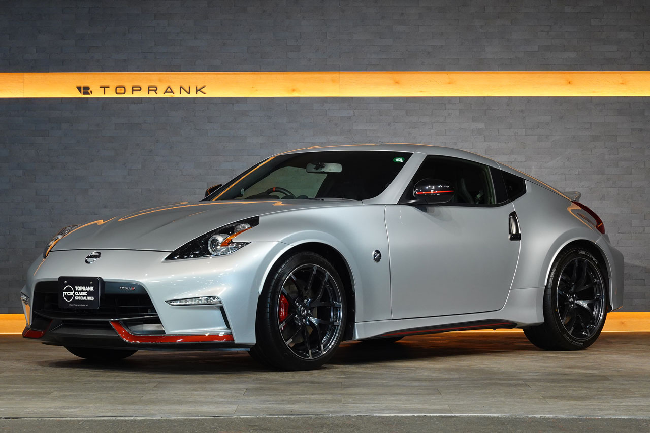 2021 Nissan FAIRLADY Z Z34 FAIRLADY Z NISMO, ONE OWNER, Nismo Sports Titanium Muffler, MCR Shift Knob, Focal Tweeters