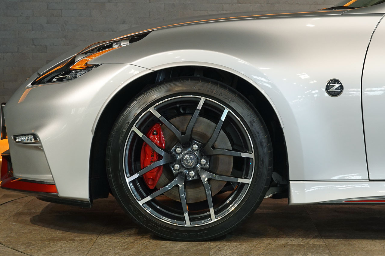 2021 Nissan FAIRLADY Z Z34 FAIRLADY Z NISMO, ONE OWNER, Nismo Sports Titanium Muffler, MCR Shift Knob, Focal Tweeters