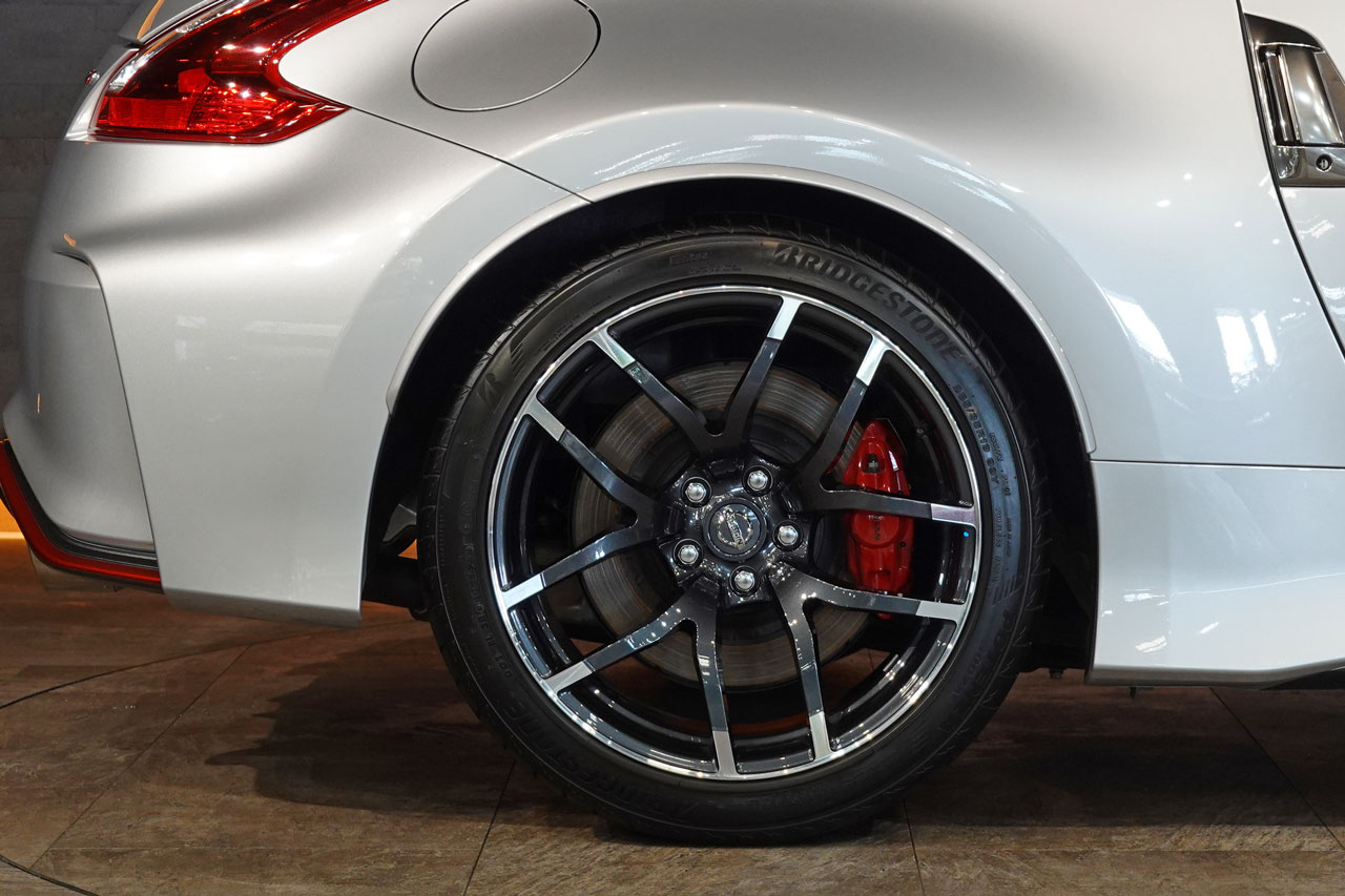 2021 Nissan FAIRLADY Z Z34 FAIRLADY Z NISMO, ONE OWNER, Nismo Sports Titanium Muffler, MCR Shift Knob, Focal Tweeters