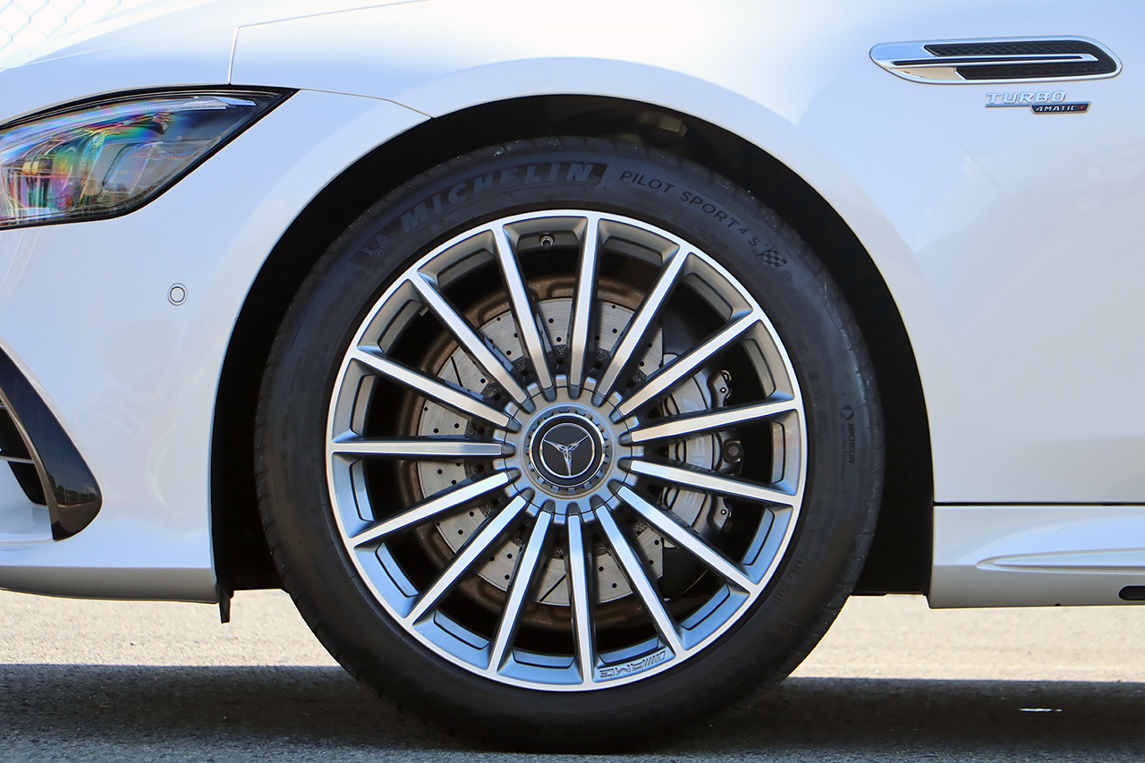 2023 Mercedes-AMG GT 